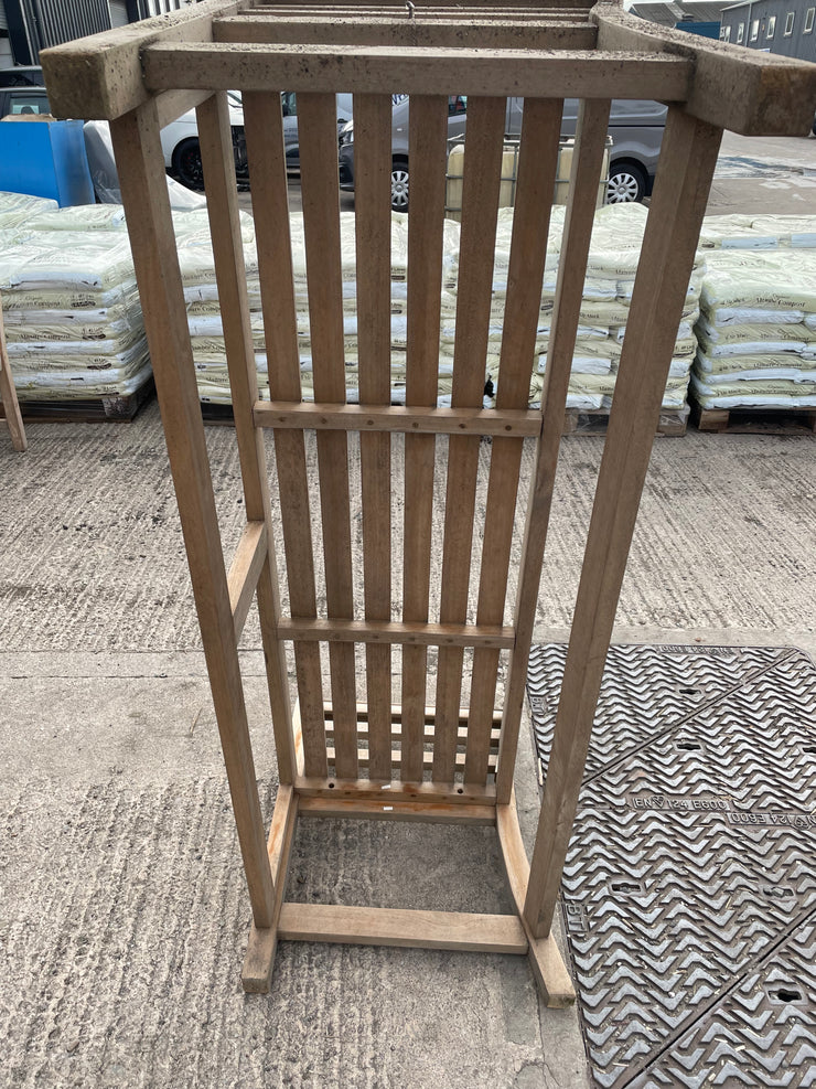 Lutyens 3 seat LOW BACK **CLEARANCE** COLLECTION ONLY!