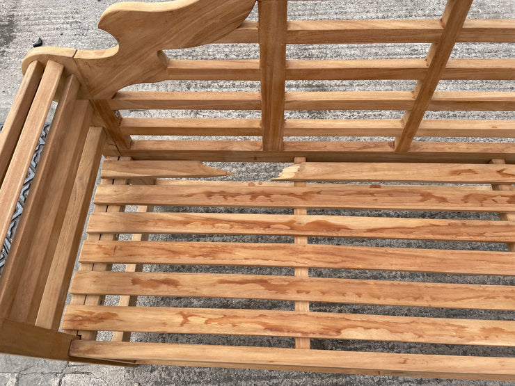 Ex display Lutyens 3 seat **CLEARANCE** COLLECTION ONLY!