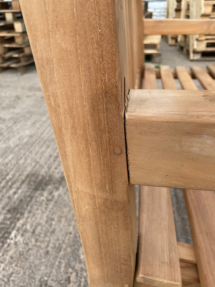 Hardwick Two Seat Extra Thick **CLEARANCE** COLLECTION ONLY!