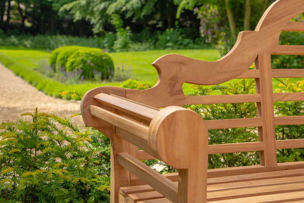 The Sissinghurst Eight Seat Teak Table & Chair Outdoor Garden Furniture Set